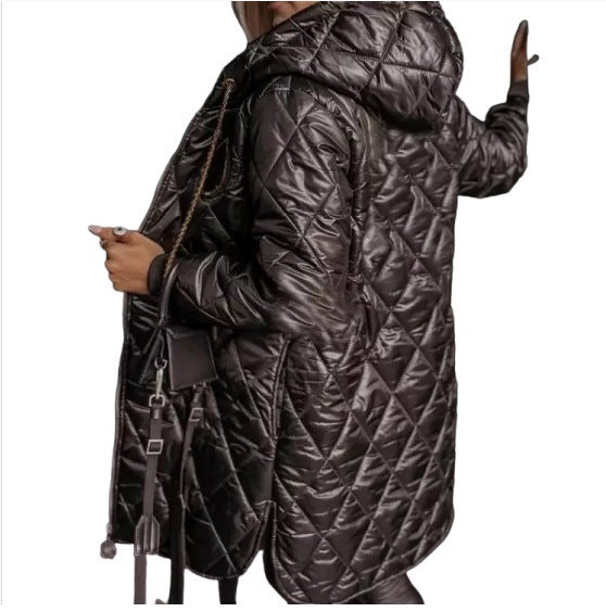 Manteau long matelassé à capuche